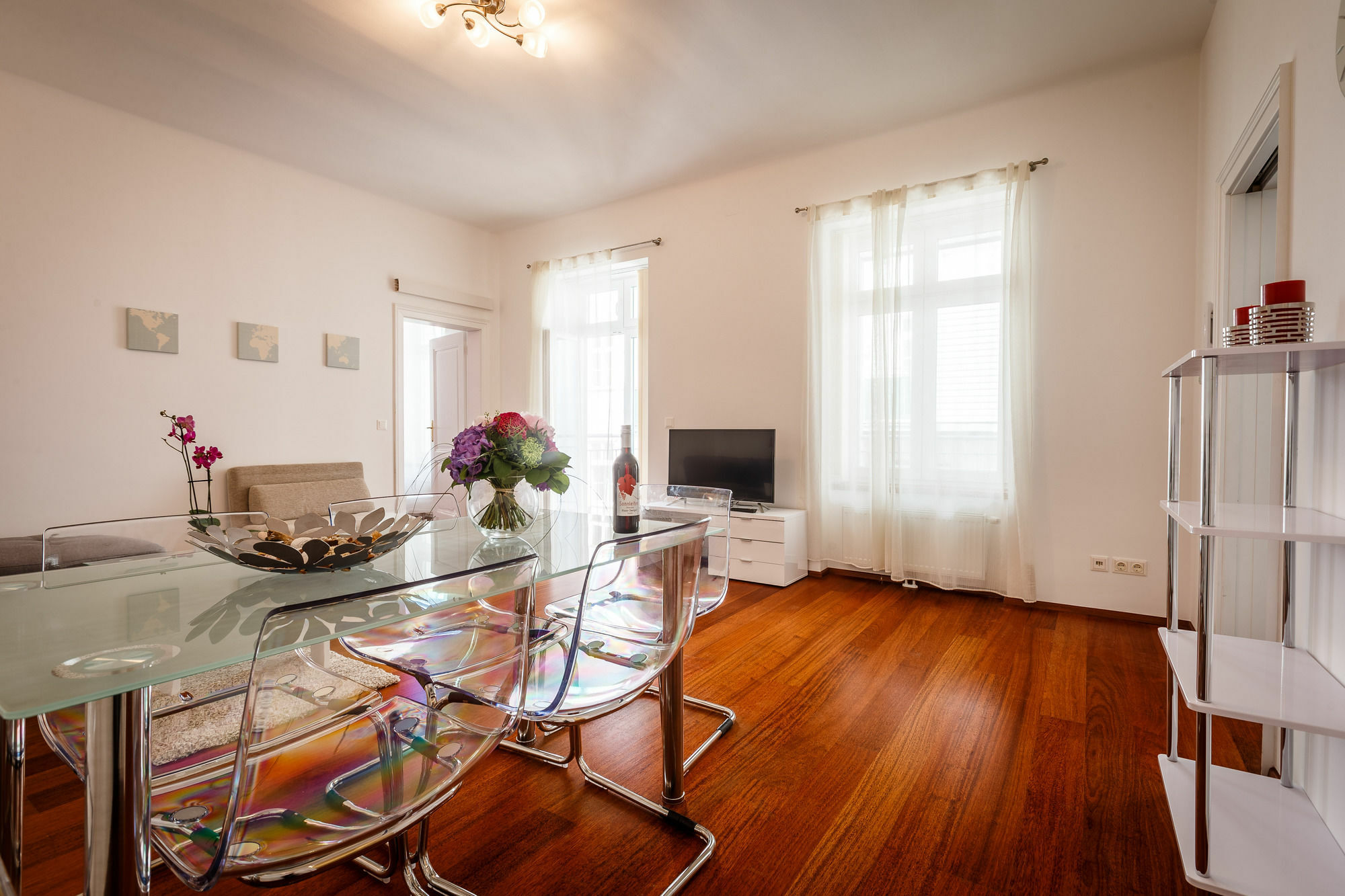 Operngasse Premium in "Your Vienna" Appartement Buitenkant foto